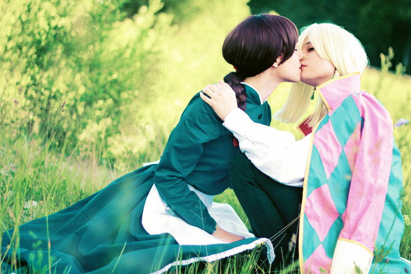 Howls Moving Castle Watch Online